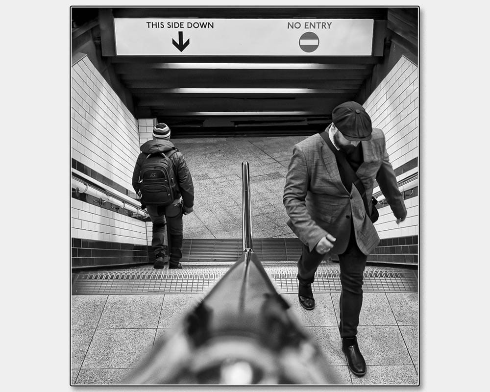 20_Rob Picot_One way traffic