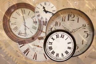 “The Camera Doesn’t Lie but Photographers do?”  Presented by Graham Dean.